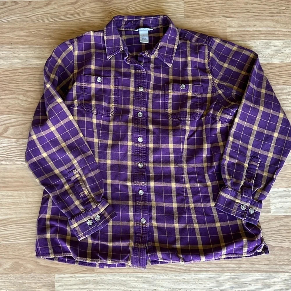 Duluth Button Up‎ Shirt